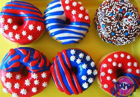 10 Amazing 4th Of July Donuts B Lovely Events Donut Decorating
