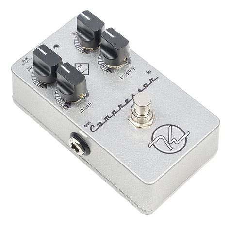 keeley electronics  knob compressor guitar pedal