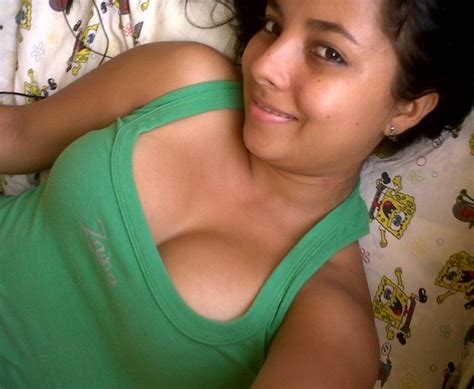 lucy nine indian tamil english and pakistani sexy desi girls pictures