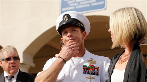 Edward Gallagher Navy Seal War Crimes Pin Debate Is ‘case Closed