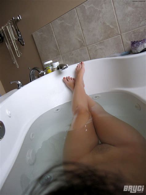 bryci nude bath selfies nude pics