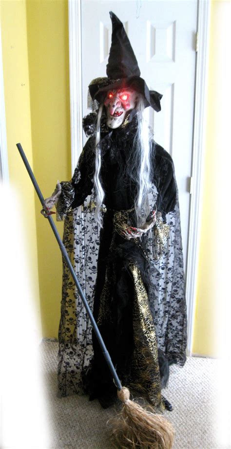 giant standing witch lighted laughing halloween party haunted house prop haunted house