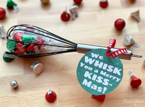 whisk   merry kiss mas gift printable tags mama cheaps