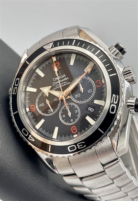 omega seamaster planet ocean chronograph mm   swiss