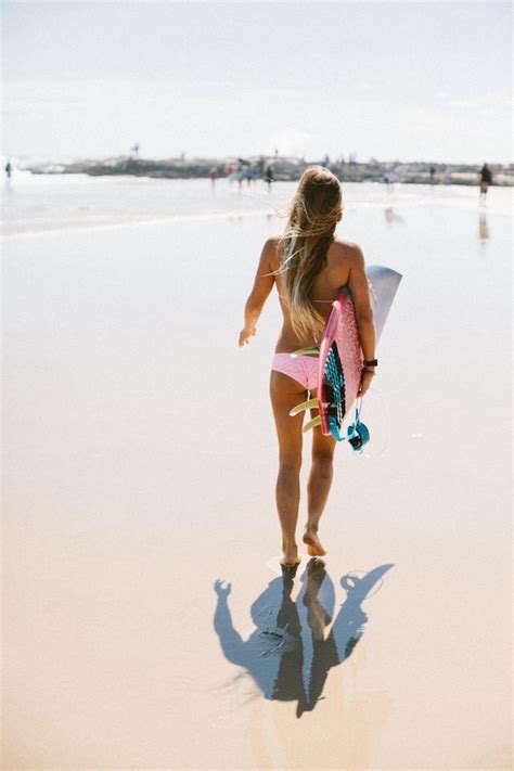 pin by pekkulya on summer surfer girl summer vibes beach surf girls