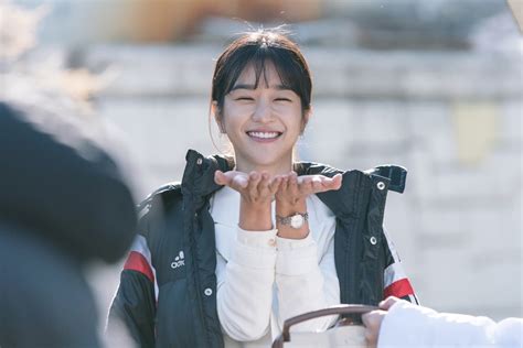 Lawless Lawyer Cast Can T Stop Laughing In Adorable New Behind The