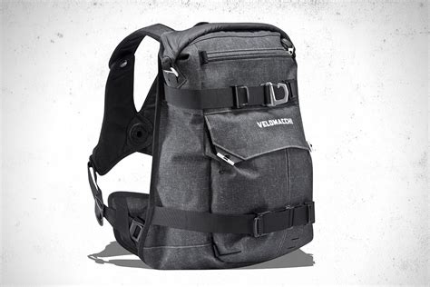 riding gear speedway  backpack return   cafe racers