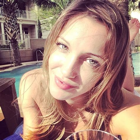 picture of katie cassidy
