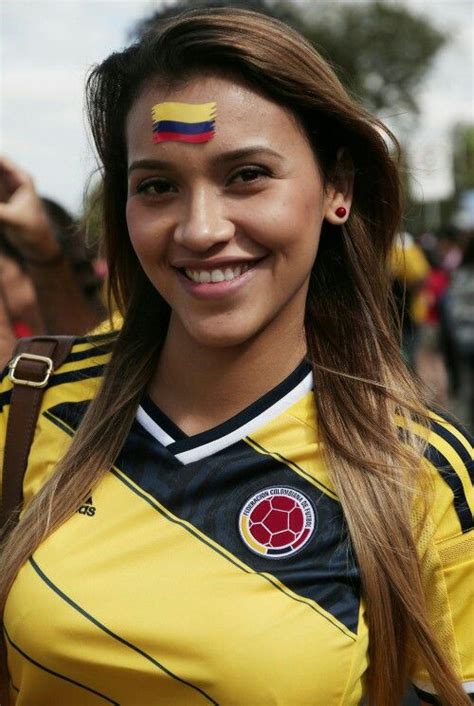 soccers hotties p p colombian girls hot football fans sport girl