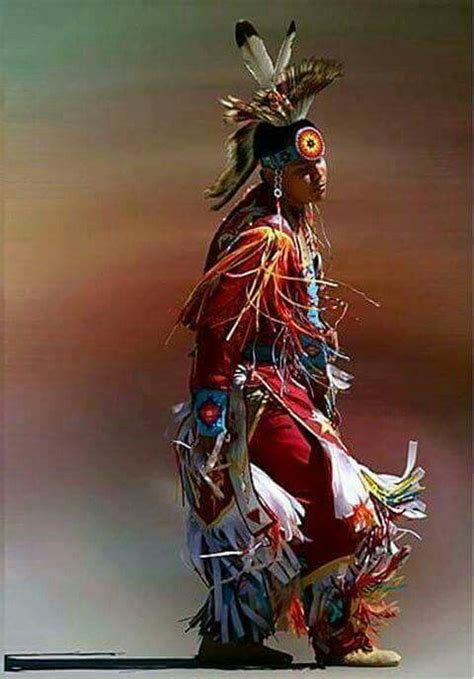 Pin By Osi Lussahatta On Ndn Native American American Indians Art