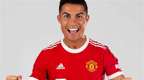cristiano ronaldo s first photo at manchester united what