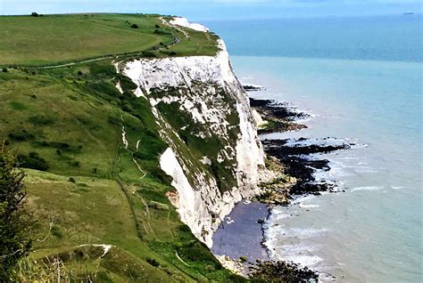 white cliffs  england leisurely drives