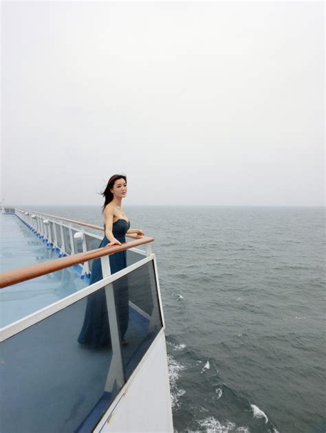 li ying zhi chinese cute lady on big beautiful boat page