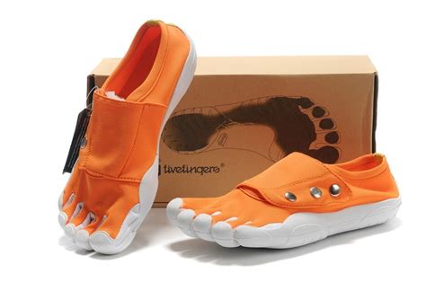 orange   feet orange fashion fashion orange