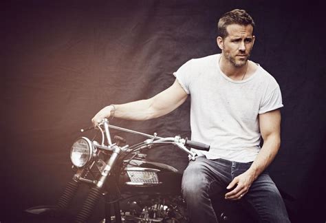 Ryan Reynolds Poses For Instyle Photo Shoot