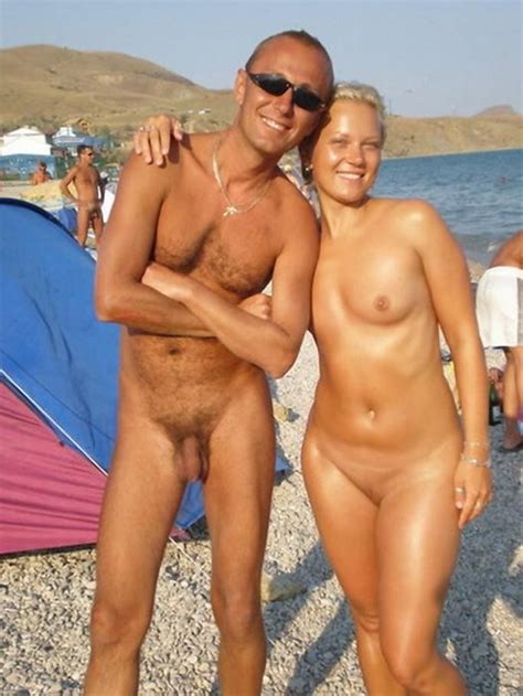 Xpics Me Sex At Beach Naked Couple Give A Show With