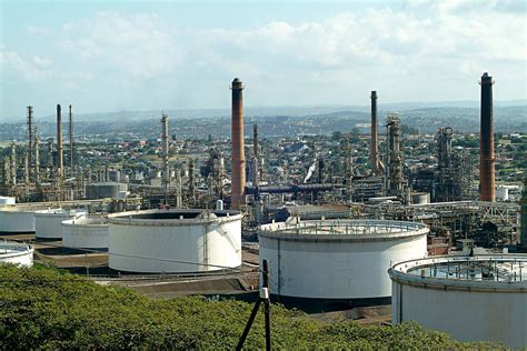 sas largest crude oil refinery  restart  shutdown  unrest business