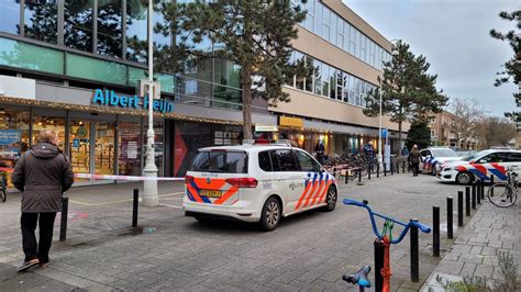 medewerker supermarkt gewond bij steekpartij  amsterdam oost nh nieuws