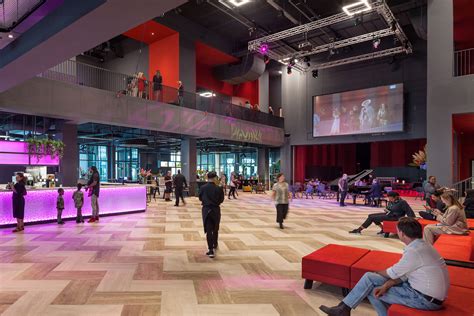 theater zuidpleins multi faceted auditorium promises perfect sound   seat designlab