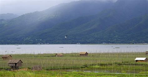 day sightseeing   inle lake getyourguide