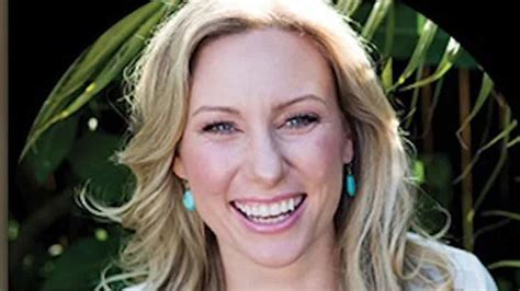 Minneapolis Police Officer Fatally Shoots Australian Woman Cnn