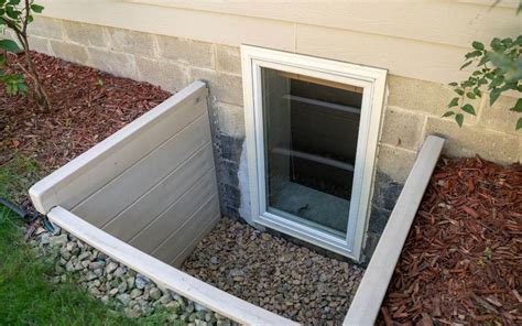 egress windows  basements      top rated barrie windows doors