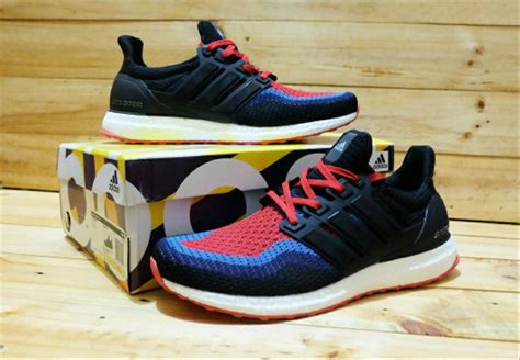 Jual Sepatu Running Sepatu Santai Pria Adidas Ultraboos