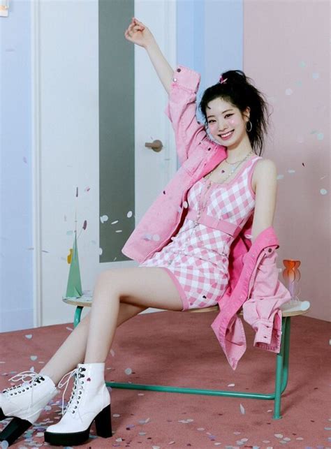 pink plaid cropped sleeveless top  skirt set dahyun  krendly