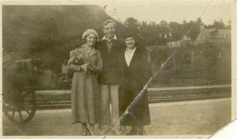 Kenneth Button With Sister And Mother At Embo Station C 1938