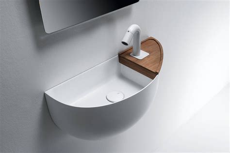 Lavamani sospeso ideal standard esedra cm 45 adatto per bagni piccoli ; Soluzioni per un bagno piccolo piccolo - Cose di Casa