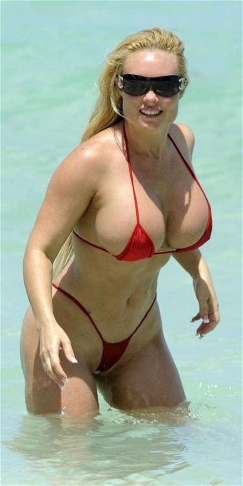 40 Most Revealing Swimsuits That Completely Failed