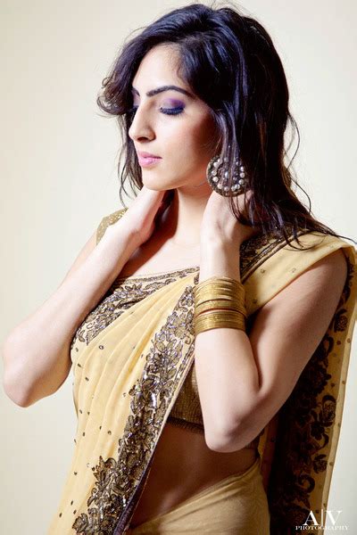 Navnit V S Navnit Virdi Indian Inspired Makeup Looks Gallery