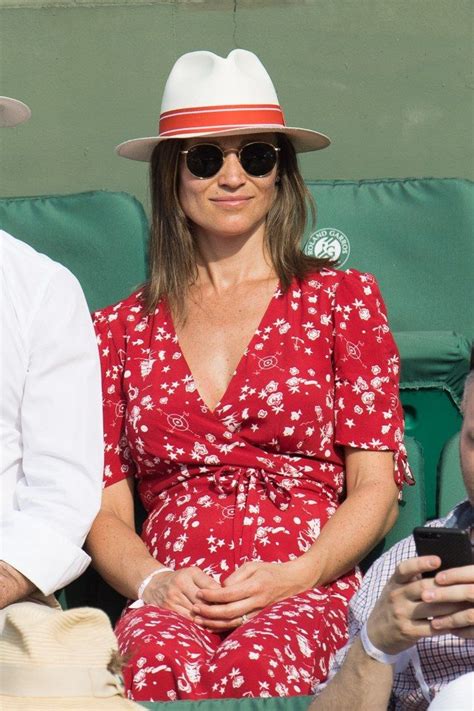 Pippa Middleton Sublime Future Maman Dans Une Robe Rouge