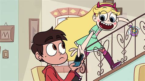 Image S1e7 Star Takes Marco S Cell Phone Png Star Vs
