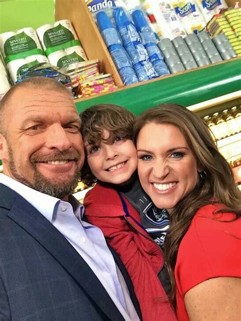 triple h and stephanie mcmahon filming a snapple ad pro wrestling triple h stephanie