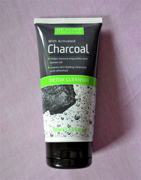 compact matters beauty formulas charcoal face wash  mask review