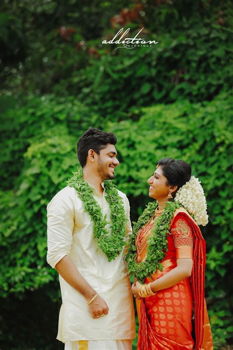Guruvayur Wedding Photography Cute Couple Indian Wedding Photography