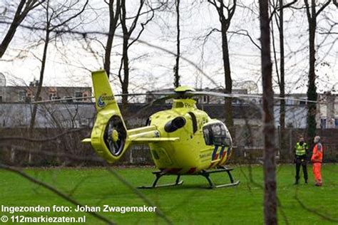 traumahelikopter landt  bergen op zoom voor medisch incident