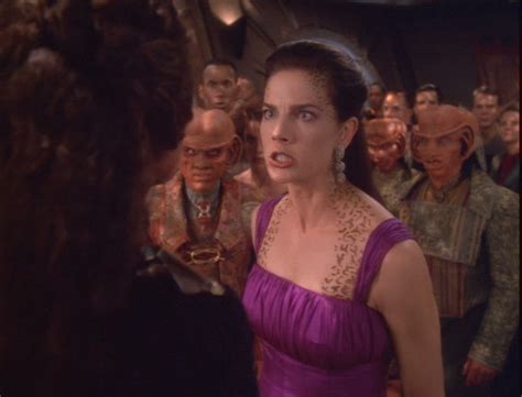 How Hot Is This Chic Ex Rate This Ds9 Character Jadzia