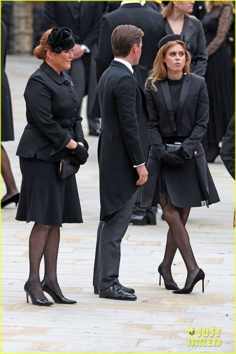 princess beatrice and princess eugenie say final goodbyes to grandmother