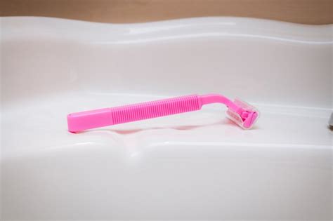 How To Stop The Itching After Shaving Livestrong