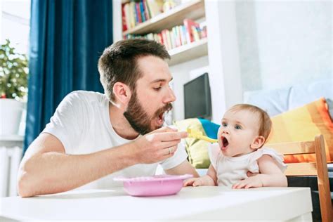 fun ways  feed  toddler loving parents