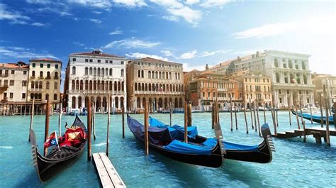 Venice The Pearl Of Adriatic Sea Travel S Helper