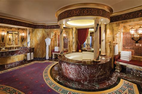 worlds  luxurious hotel bathrooms  conde nast traveler