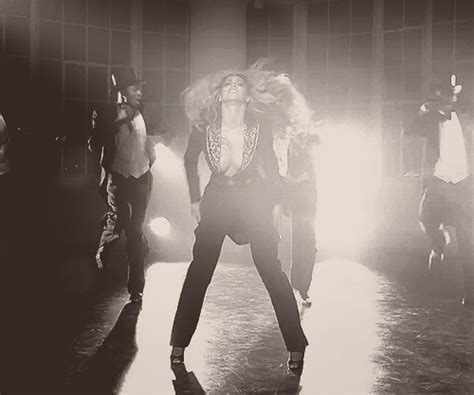 beyoncé s absolute best dance moves barnorama