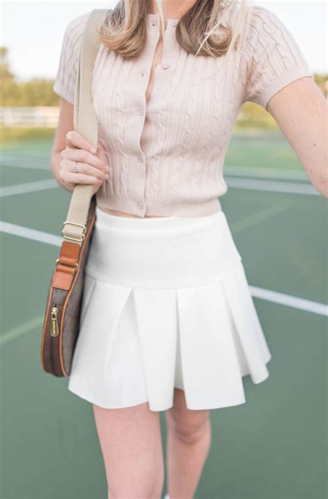 sporty chic cute tennis outfits — anna elizabeth in 2020 tennis