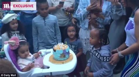 Blac Chyna Throws Daughter Dream A Mermaid Birthday Party Daily Mail