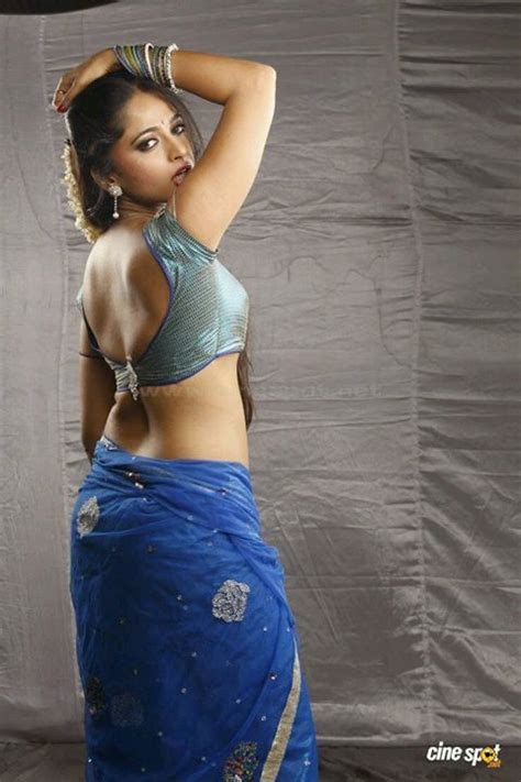 anushka shetty hot back show in beautiful saree 420hotactress hotactress southindian south