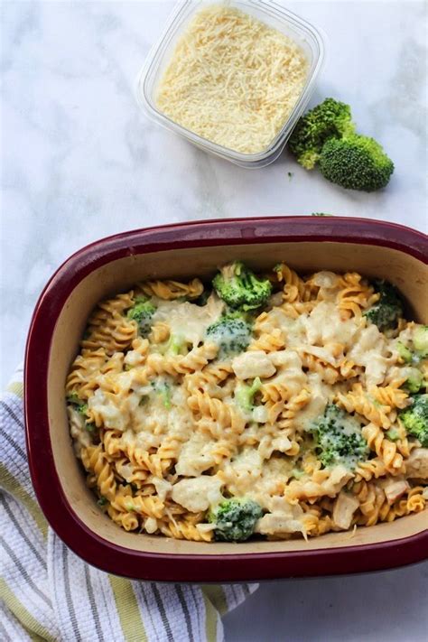 dairy  cheesy broccoli chicken casserole  fitnessista