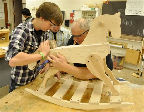 woodworking project ideas   high school woodworking projects